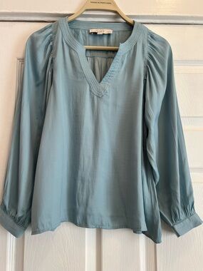 LOFT Soft Sky Blue V-Neck Long Sleeve Blouse